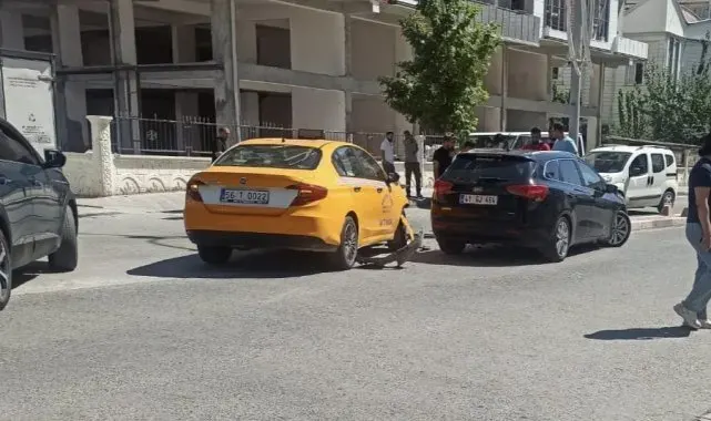 Siirt'te maddi hasarlı trafik kazası meydana geldi
