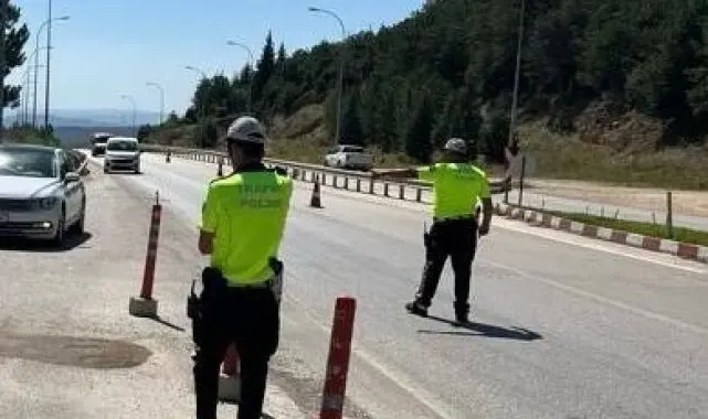 Bilecik'te trafik kurallarına uymayan 73 sürücüye 59 bin 559 TL ceza