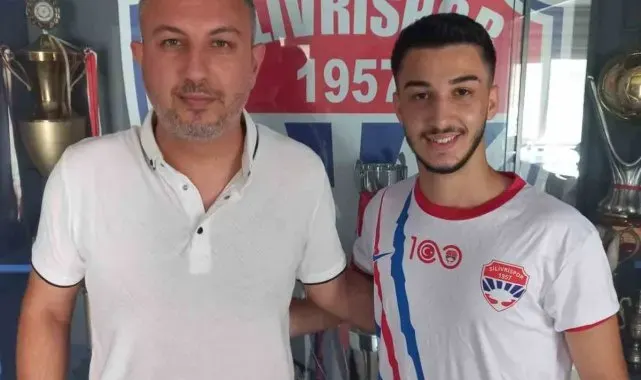 Sarıyer'in genç oyuncusu Silivrispor ile sözleşme imzaladı