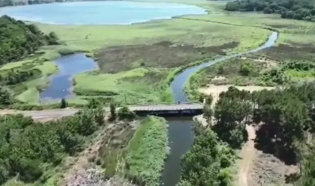 Sarıkum Tabiatı Koruma Alanı'nda 800 ton çöp kaldırıldı