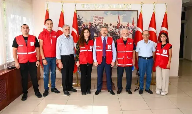 Vali Ergün, Kızılay heyetini kabul etti