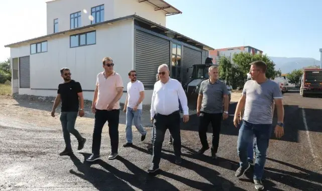 Edremit Belediyesi asfaltlama hamlesi başlattı