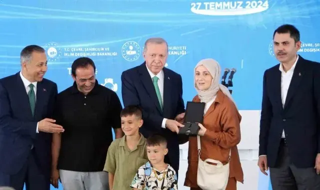 Cumhurbaşkanı Erdoğan: "Borçlarının hatırlatılması, CHP'yi ciddi manada tedirgin etti"