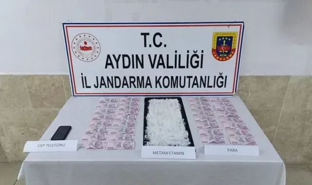 Motosiklet ile uyuşturucu sevkiyatına jandarma darbesi