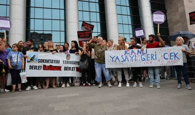 Hakkında soruşturma açılan CHP İl Başkanı Yalaz için toplandılar