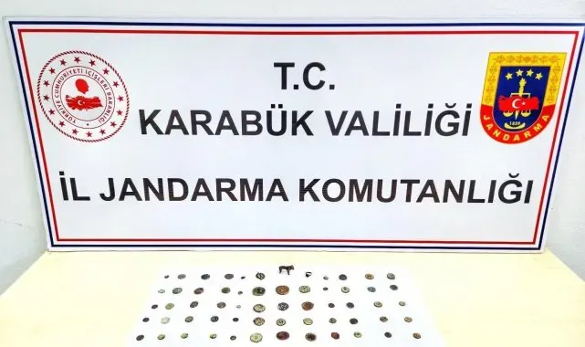 Karabük'te 60 adet sikke ve tarihi eser niteliğinde eşyalar ele geçirildi