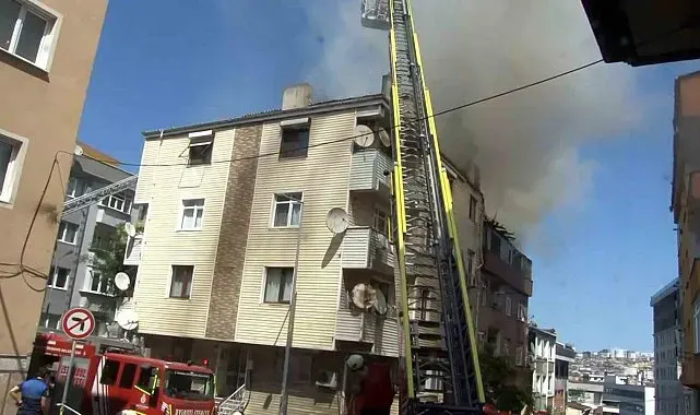 Gaziosmanpaşa'da korkutan yangın