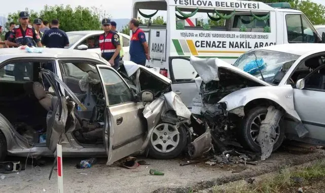 Burdur'daki feci kazada ölü sayısı 2'ye yükseldi