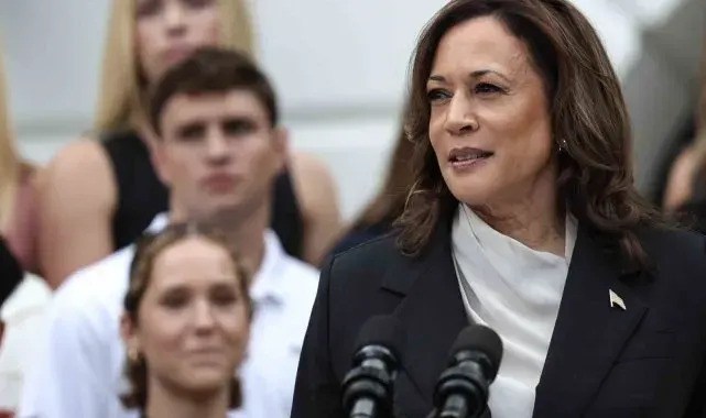 ABD Başkan Yardımcısı Harris'ten Biden'a: "Bir dönem içinde, iki dönem görev yapan çoğu başkanın mirasını çoktan aştı"