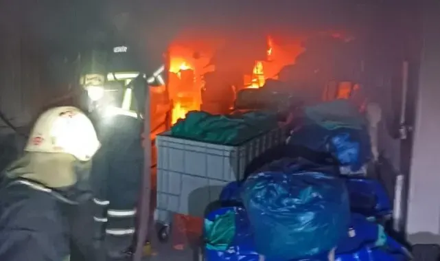 Kuru temizleme dükkanında çıkan yangın iş yerini küle çevirdi