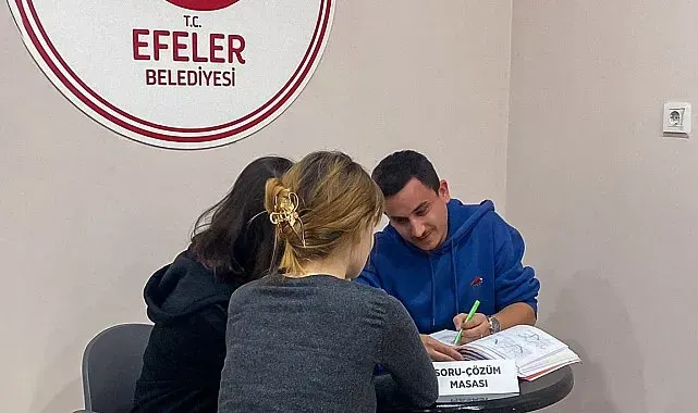 Efeler Belediyesi'nden sınavlar hazırlanan gençlere ücretsiz destek