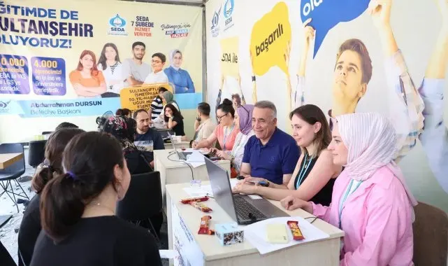 Sultangazi Belediyesi'nden öğrencilere tercih danışmanlık desteği