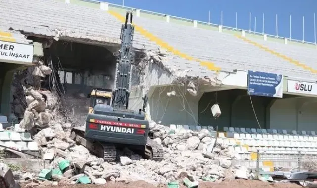 Muğla Atatürk Stadyumu'nda yenileme çalışmaları başladı