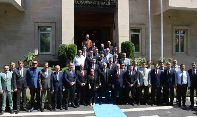 Diyarbakır Valisi Murat Zorluoğlu göreve başladı