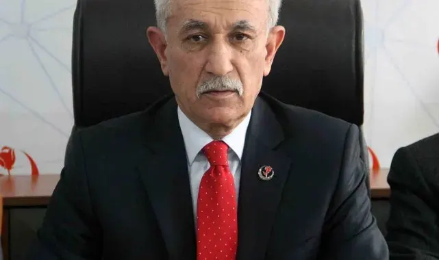 Başkan Polat: "Görevimin başındayım"