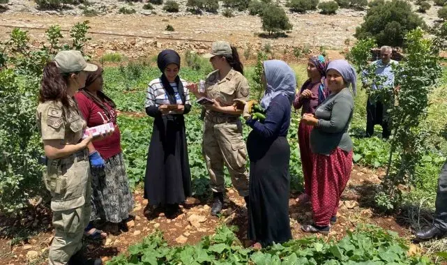 Gaziantep'te jandarma KADES uygulamasını tanıttı