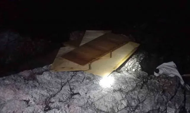 Kuşadası'nda makilik alanda gizlenen 27 düzensiz göçmen yakalandı