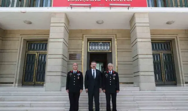 Jandarma Genel Komutanı Orgeneral Arif Çetin, Vali Aksoy'u ziyaret etti