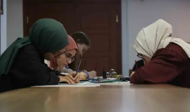 Geleneksel sanatlarda gençler yeteneklerini keşfediyor