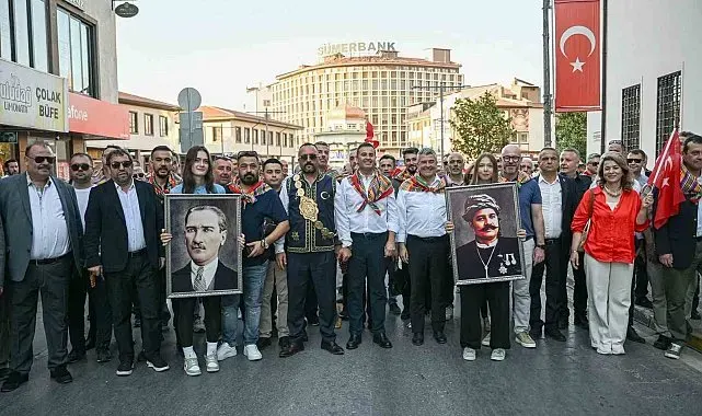 Geleneksel Kurtdereli Mehmet Pehlivan Yağlı Güreşleri'nin 1. günü kortejle sona erdi