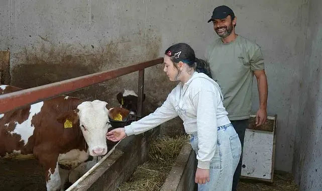 Kızları için İstanbul'u bırakıp köye yerleştiler, bambaşka bir hayat yaşamaya başladılar