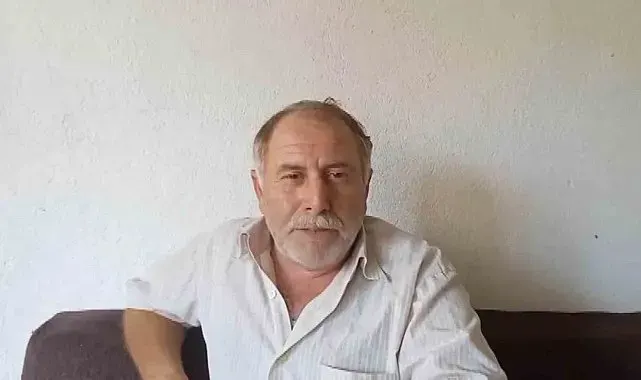 Sıcaktan bunaldı, yağmuru fırsat bilip adeta banyo yaptı