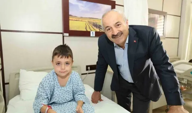 Delikanlılığa adım atan çocuklara moral hediyesi