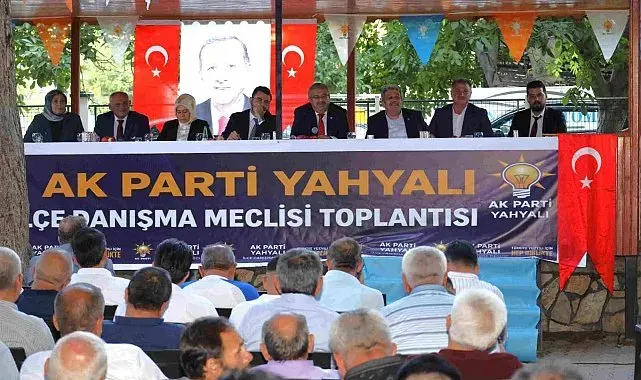 AK Parti Yahyalı İlçe Başkanı Sarıçiçek: "Bizler bu yola koltuk sevdasıyla değil, hizmet sevdasıyla çıktık"