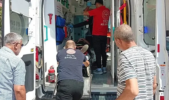 Motosiklet ile otomobil çarpıştı: 1 yaralı