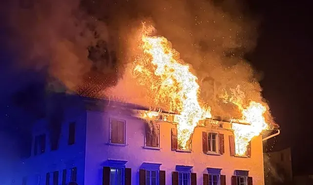 İsviçre'de restoranda yangın: 8 yaralı, 5 kayıp