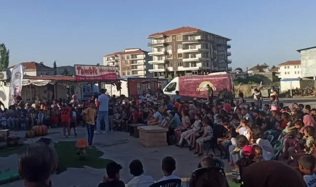 Gölbaşında 'Masal yolu' tiyatro oyunu büyük beğeni alıyor