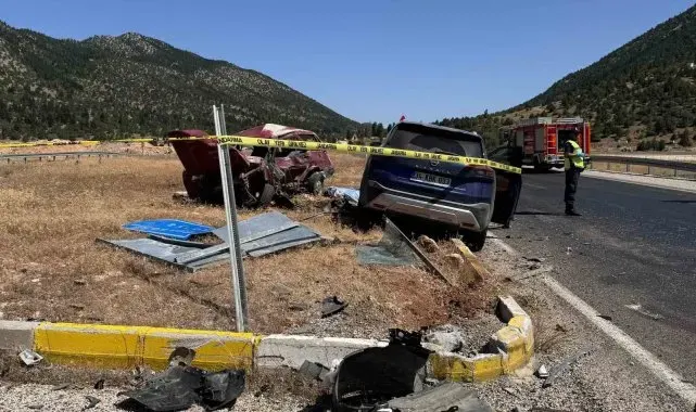 Konya'da otomobil ile cip çarpıştı: 2 ölü, 2 yaralı