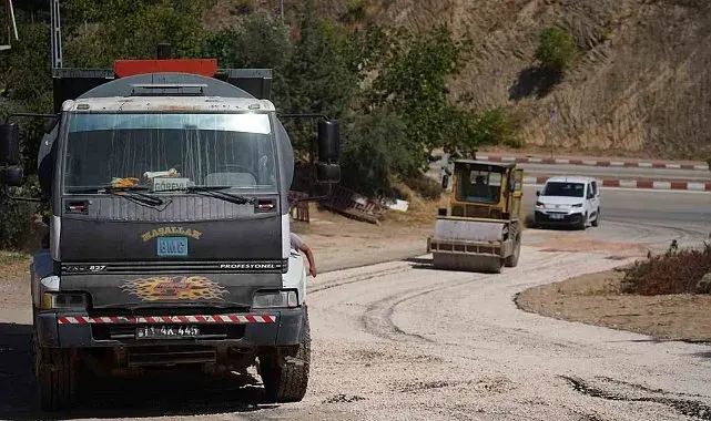 Yeni cadde ve sokaklar ulaşıma açılıyor kaldırımlar yenileniyor