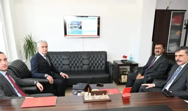 Göç ve göçmenler konuşuldu