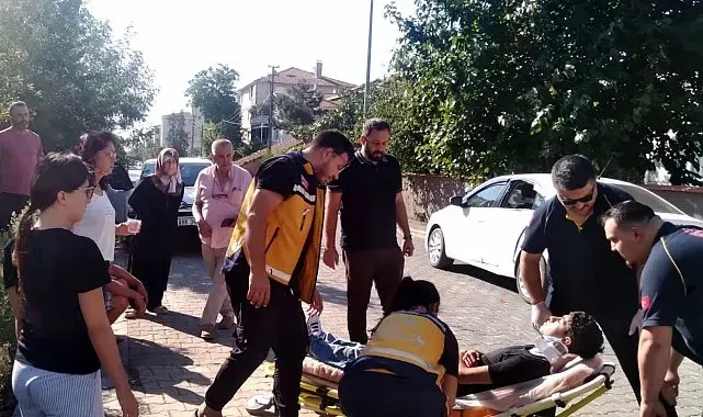 Muratlı'da motosiklet ile otomobil çarpıştı: 1 yaralı