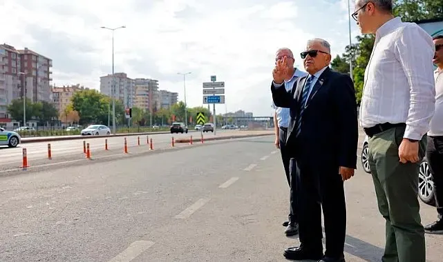 Başkan Büyükkılıç: "DSİ-Yeni Sanayi Alt Geçitleri ile ulaşım konforunu artırdık"