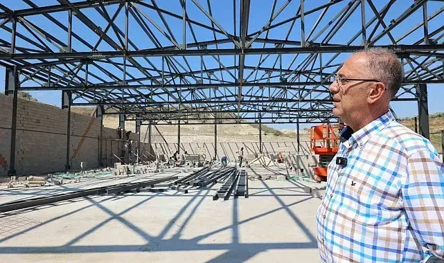 Başkan Yapar, nikah salonundaki çalışmaları inceledi
