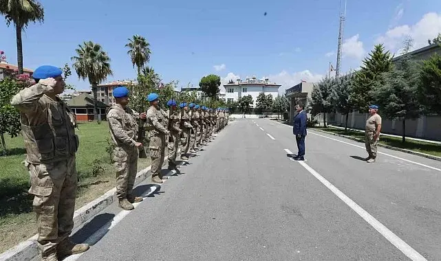 Vali Masatlı, Dörtyol'da komandolarla bir araya geldi