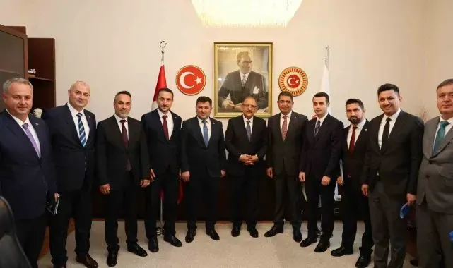 Düzce'deki yatırımlar Bakan Özhaseki ile görüşüldü