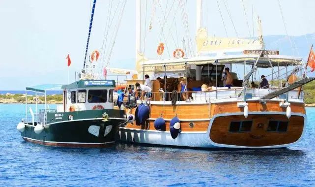 Başkan Aras; "Denizlerin korunması turizm için önemli"