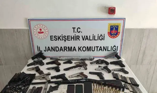 Kaçak silah ve mühimmat satışı yapan şahıs tutuklandı