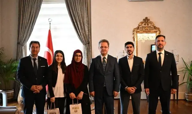 Vali Ünlü Türkiye Şampiyonlarını ağırladı