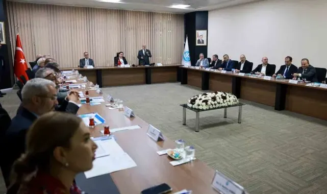 Kayseri Üniversitesi danışma kurulu toplandı