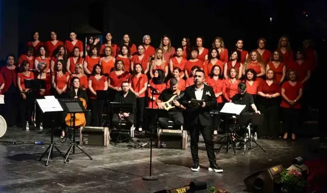 ASEV THM Korosu'ndan 'Beyaz Perdede Türküler' Konseri