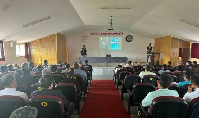 Çivril'de narko mücadele ve eğitimleri devam ediyor