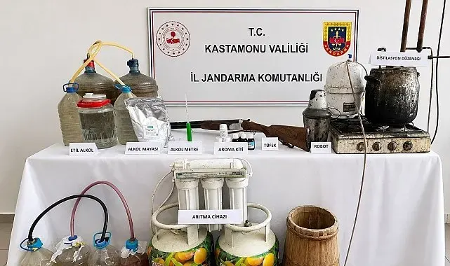 Kaçak içki hazırlığına suçüstü: Çok sayıda malzeme ele geçirildi