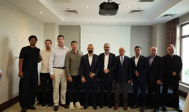Basketbol Süper Ligi'nin yeni takımı Körfez Basket görücüye çıktı