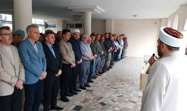 Pazar müftüsü kansere yenik düştü