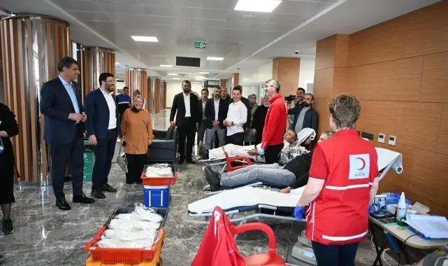 Personelden 8. kan ve kök hücre bağışı
