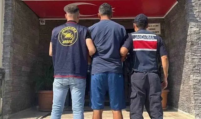 Antalya'da 14 yıl kesinleşmiş hapis cezası bulunan hükümlü yakalandı